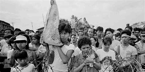 Edsa People Power Revolution Simbolo Ng Pagkakaisa Ng Mga Pilipino ...