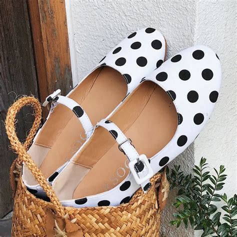 New Arrival Women Round Toes Flats Shoes Female Black And White Polka ...