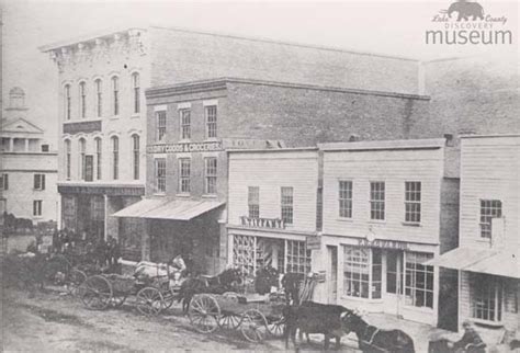 Lake County, Illinois History: Lake County's First Courthouse