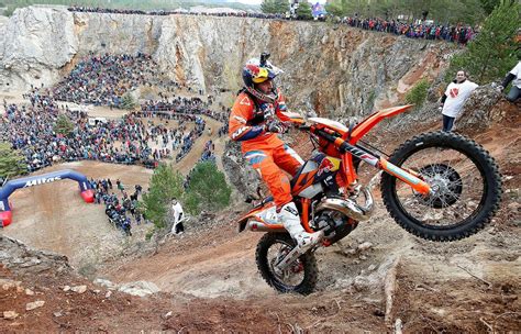 What is Hard Enduro? – BikeBound