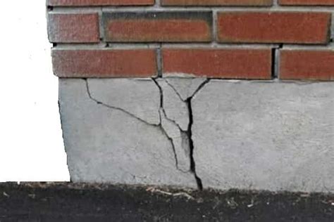 Cracks In Concrete Foundation - 10 Types Of Basement Foundation Cracks You Should Know ...