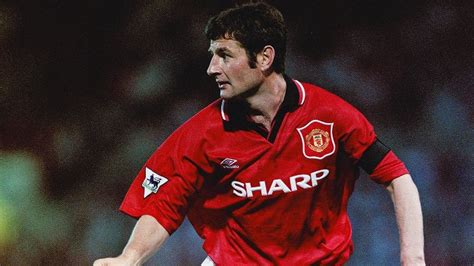 Manchester United could use a full-back like Denis Irwin - ESPN FC