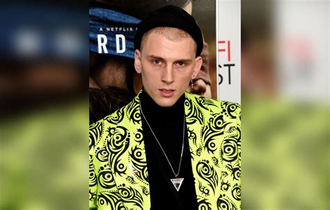 PICS Machine Gun Kelly Dons Colorful Jacket To 'Bird Box' Premiere