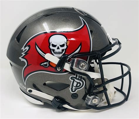 Tom Brady Signed LE Buccaneers Full-Size Authentic On-Field SpeedFlex ...