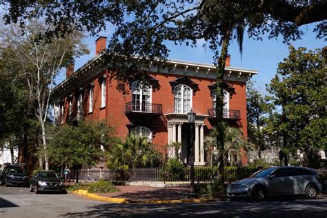 12 Must-See Museums in Savannah, GA, for Art & History Lovers