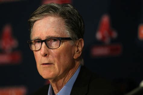 John Henry booed by Boston Red Sox fanbase as team continues decline