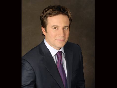 CBS names Jeff Glor as evening news anchor