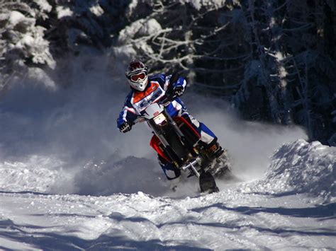 Here's the 2018 Canadian snow bike racing schedule - Canada Moto Guide