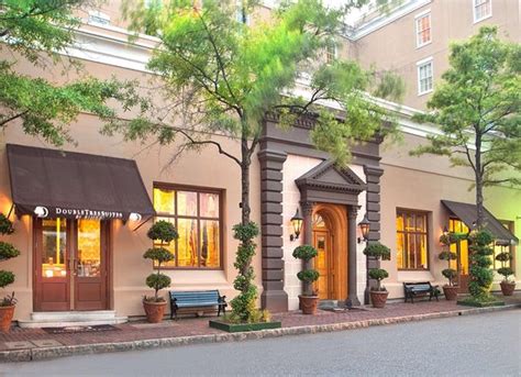 DOUBLETREE BY HILTON HOTEL AND SUITES CHARLESTON - HISTORIC DISTRICT ...