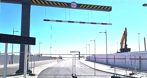 Eastside runway tunnel to finally open at end of March, Gibraltar Chief Minister says - Olive ...