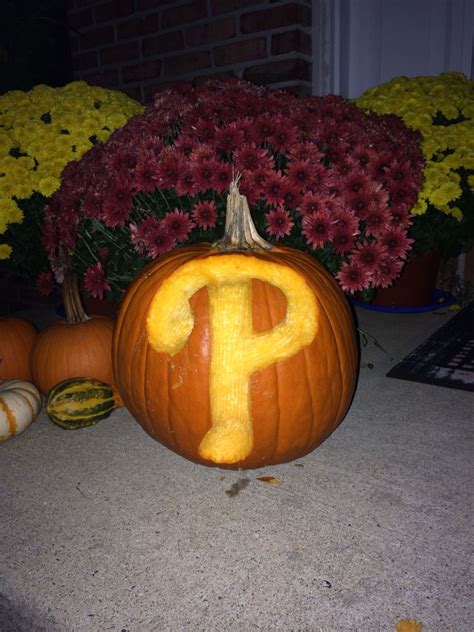 Pin by Barb Moyer on costumes | Pumpkin carving, Philadelphia phillies ...