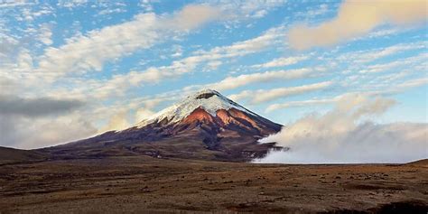 Cotopaxi Volcano at sunrise, Cotopaxi National Park (Print #18313662)