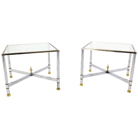 Pair of Mid Century Modern X Base End or Side Tables For Sale at 1stDibs