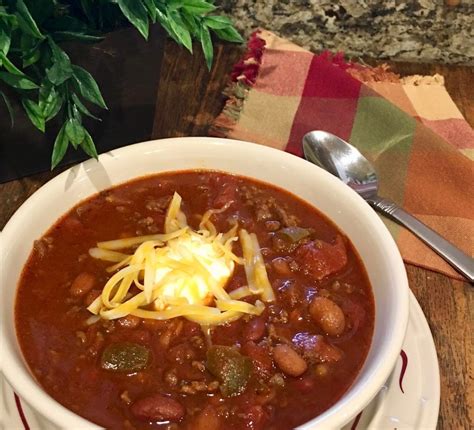 Easy Chili with Carroll Shelby | Recipe | Easy chili, Chili, Chili mix