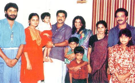 Mammootty family photos-Wife Daughter Son - onlookersmedia