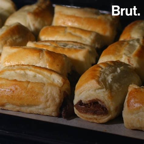 Pain au chocolat vs croissant : l'ultime combat | Brut.