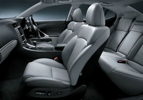 2011-Lexus-IS250-InteriorSide - Paul Tan's Automotive News