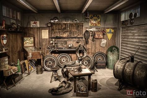 Old School Garage | Hus, Garasje, Verksted