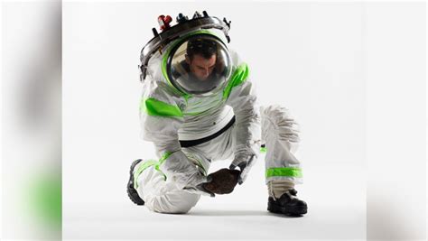 NASA Crowdsources New Spacesuit Design - ABC News