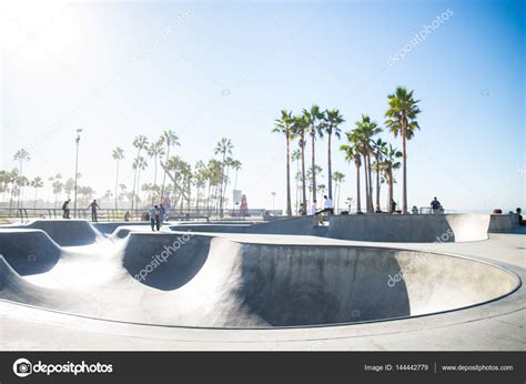 Venice beach skatepark — Stock Photo © oneinchpunch #144442779