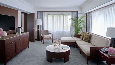 Book A Premier Suite Now | The Peninsula Manila