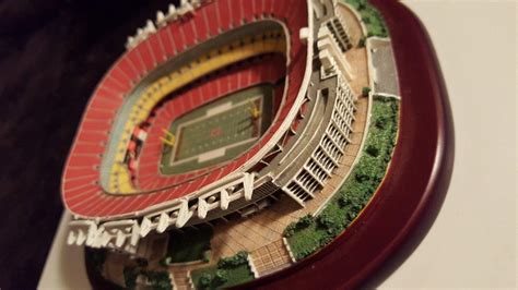 Danbury Mint stadium replica Jack Kent Cooke Washington Redskins NFL ...