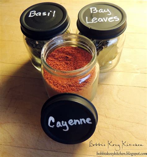 DIY Spice Jars | Bobbi's Kozy Kitchen