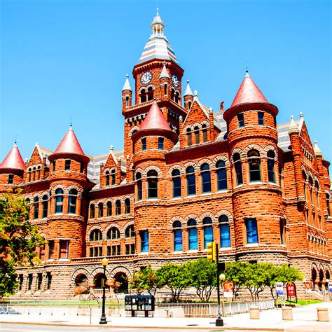 The Dallas County Courthouse