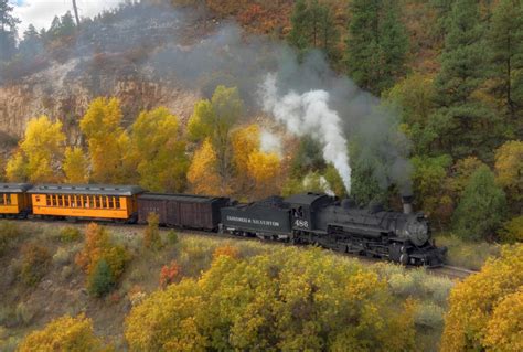 Stunning Fall Foliage Train Rides | Oyster.com