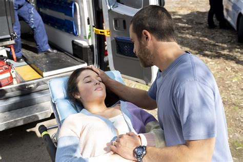 Neighbours spoiler pictures reveal death tragedy, major exit and surprise new relative | Soaps ...