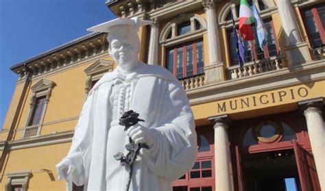 Dr. Mary McLeod Bethune Statue Unveiled in Statuary Hall | Becker