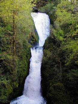 Bridal Veil Falls Hike - Hiking in Portland, Oregon and Washington