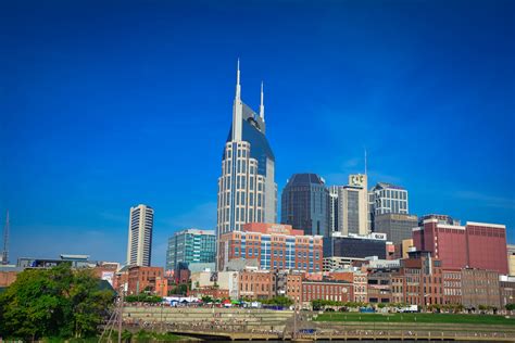 How to Explore Downtown Nashville Attractions in a Day