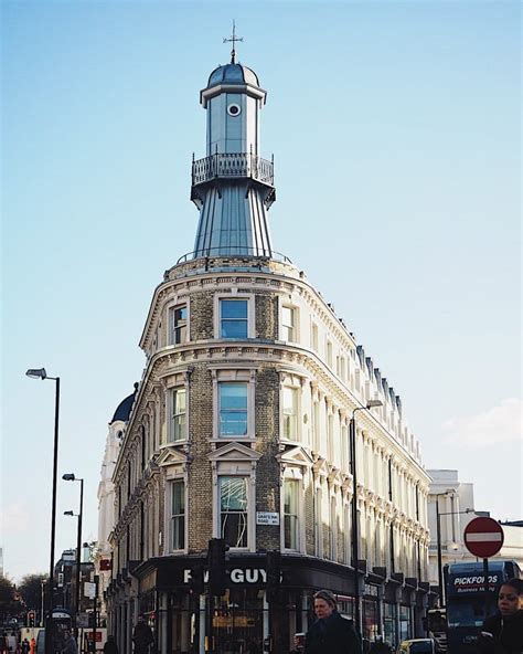 London's Only Lighthouse | Exploring Trinity Buoy Wharf