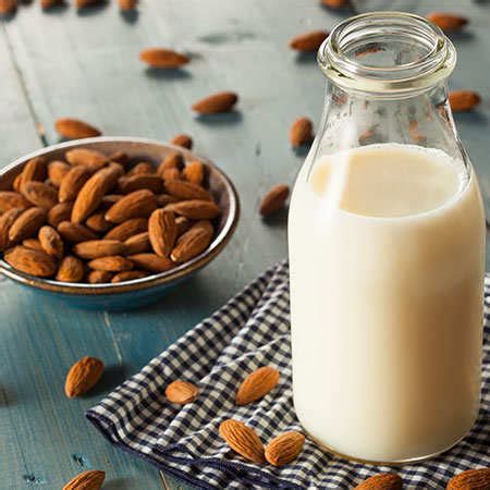 Almond Milkshake Recipe: How to Make Almond Milkshake