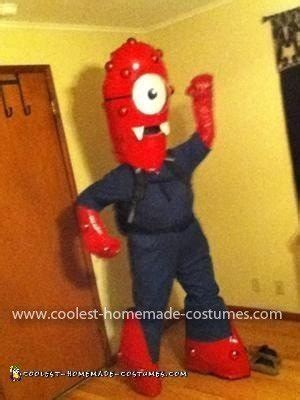 Coolest KIA Superbowl Commercial Muno Costume