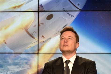 Why Elon Musk's SpaceX is launching astronauts for Nasa - BBC News