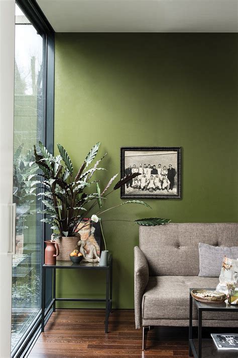 Farrow & Ball lance 9 nouvelles teintes irrésistibles pour l'automne | Living room green, Living ...