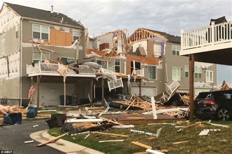 Maryland tornado sows destruction on Kent Island | Daily Mail Online