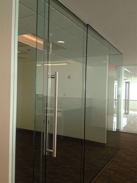 Transwestern MD - Frameless glass office fronts with sliding glass ...