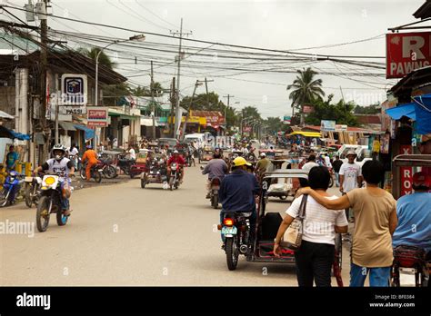 Busy street scene. Passi City Iloilo Philippines Stock Photo - Alamy