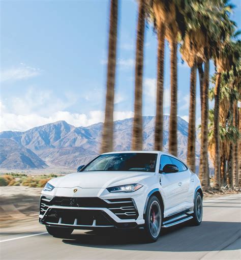 Full Throttle: What It's Like To Drive The New Lamborghini Urus