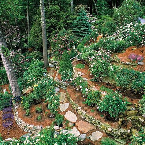 42 Beautiful Mountain Garden Landscaping Ideas To Add Freshness Of The ...