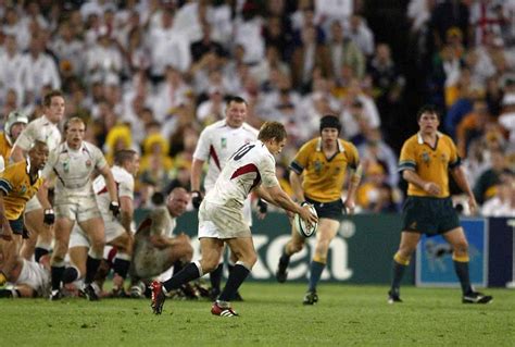 Jonny Wilkinson of England kicks the winning drop goal | Getty Images ...