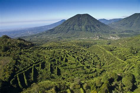 Mountain ranges in El Salvador Ancient Mayan, Mayan Ruins, Ecuador ...