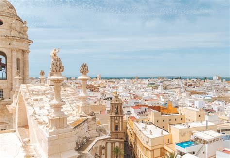 A 2023 Travel Guide to Cádiz, Spain’s Oldest City