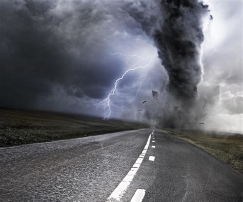 What are Tornado Safety Precautions? (with pictures)