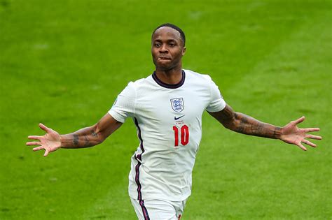 England National Team Scapegoat Raheem Sterling Makes English Fans Eat It at UEFA Euro 2020