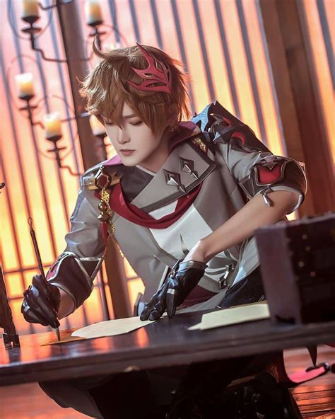 Genshin Impact Childe Cosplay | Fantasieren, Shenhe, Inspirieren