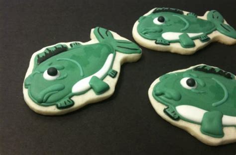 Foodista | Bass Fish Cookies Will Make Your Tastebuds Sing